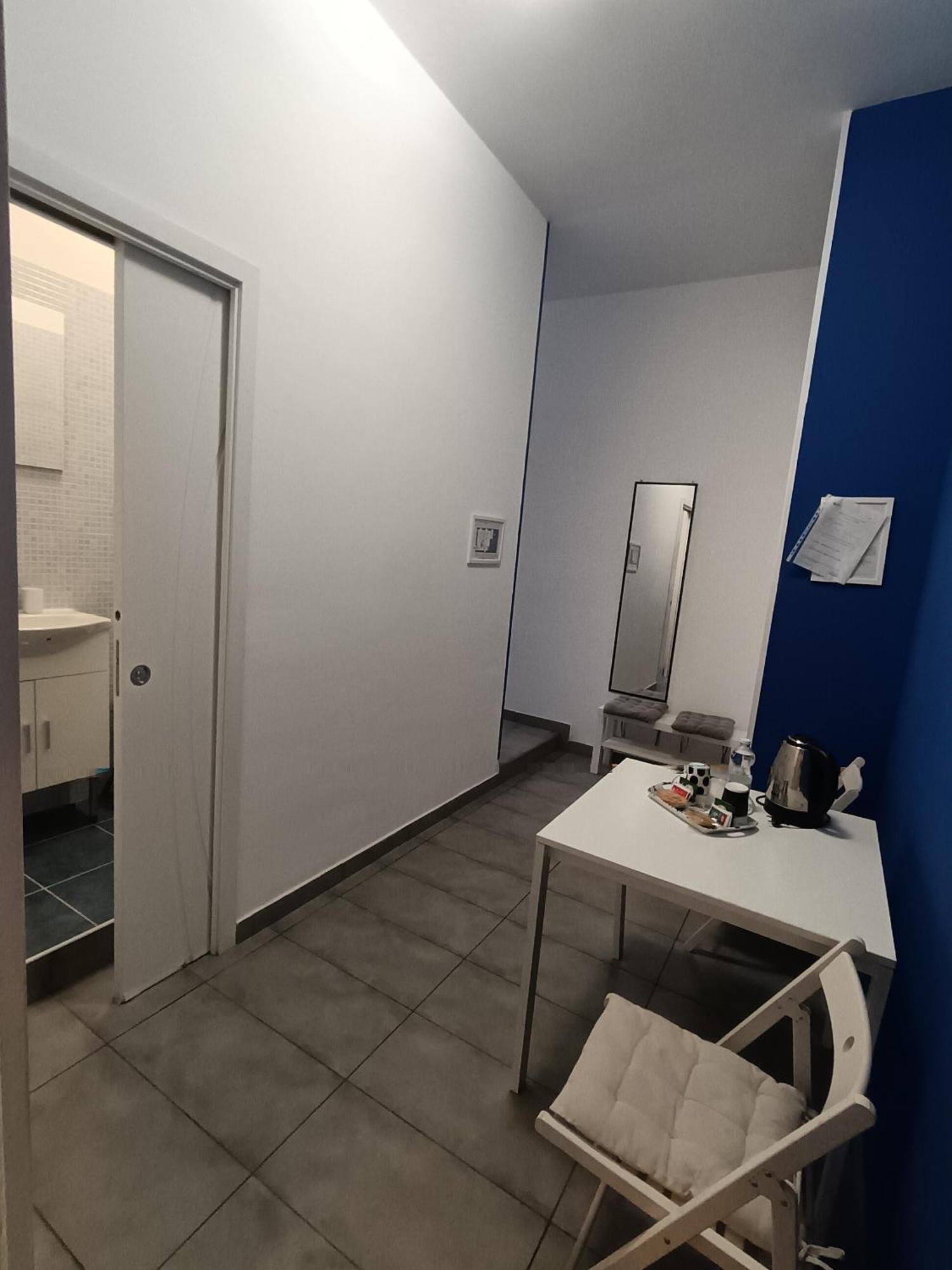 Adriatic Room 50 M Dalla Stazione Ferroviaria Di Ciampino E Dalla Navetta Aeroportuale Екстер'єр фото